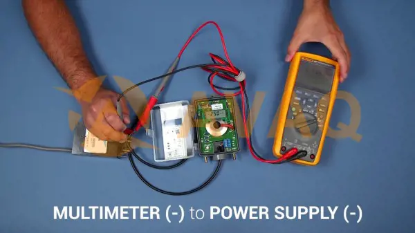  Test a 3-Wire Pressure Sensor