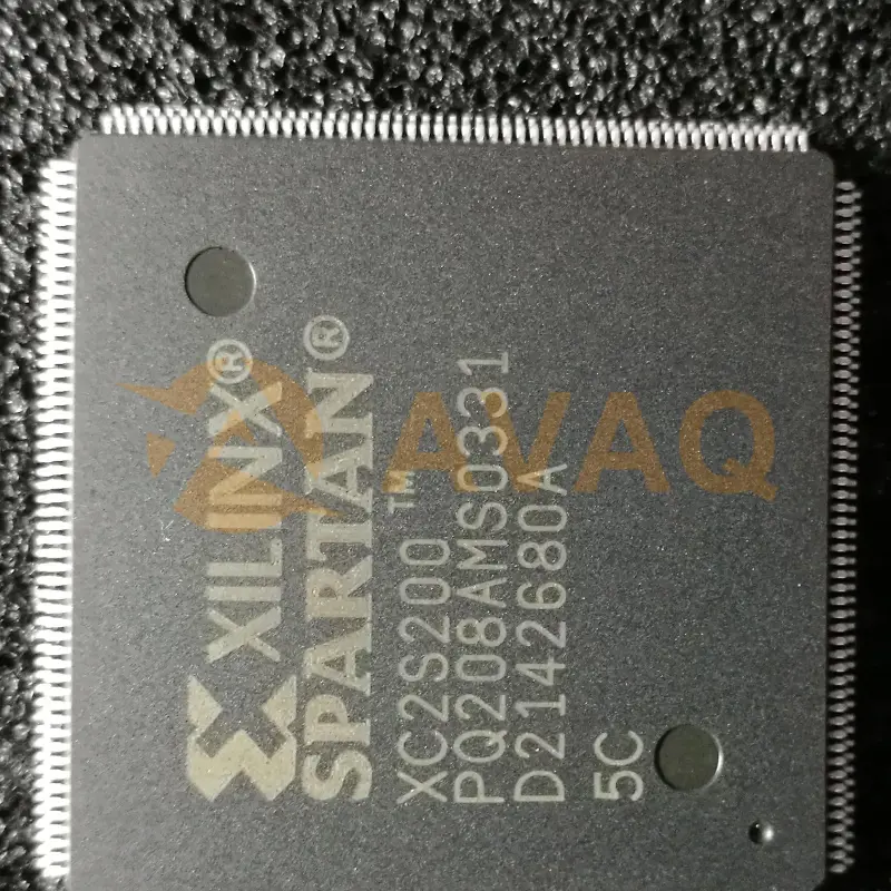XC2S200-5PQ208C 208-PQFP (28x28)
